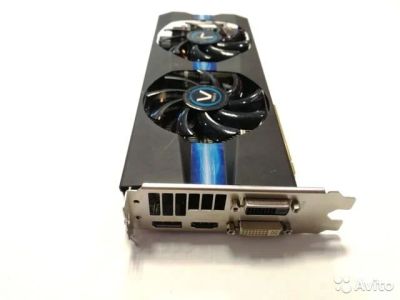 Лот: 14296361. Фото: 1. Sapphire AMD Radeon R9 270X 2GB. Видеокарты