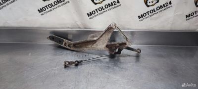 Лот: 22463269. Фото: 1. Кронштейн левый Honda CB Hornet... Запчасти