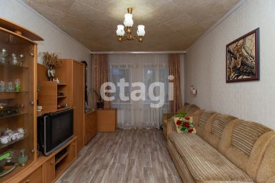 Лот: 23495231. Фото: 1. Продам 3-комн. кв. 62.3 кв.м... Квартиры, студии