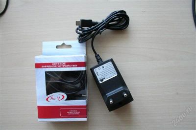 Лот: 2056943. Фото: 1. Зарядное устройство micro usb. Зарядные устройства, блоки питания для бытовой техники