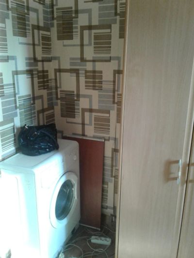 Лот: 9900209. Фото: 1. Гостинка, ул. Новгородская, д... Квартиры, студии
