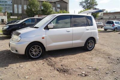 Лот: 1070230. Фото: 1. Mitsubishi Mirage Dingo. Автомобили