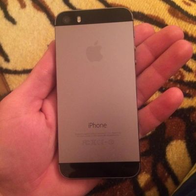 Лот: 6856874. Фото: 1. iPhone 5s. Смартфоны