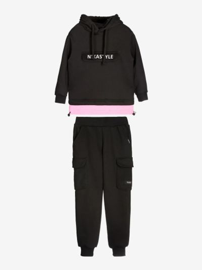 Лот: 25401884. Фото: 1. Костюм NIKASTYLE, Мультицвет. Спортивные костюмы