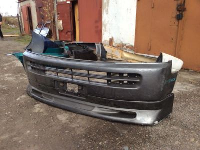 Лот: 5477177. Фото: 1. Бампер передний Honda Stepwgn... Кузов