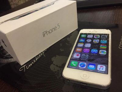 Лот: 6262065. Фото: 1. iPhone 5 32GB. Смартфоны