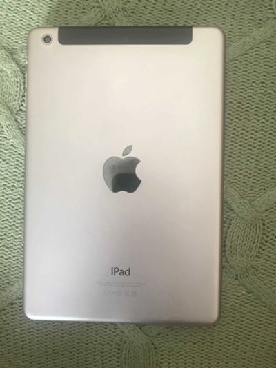 Лот: 17588468. Фото: 1. iPad mini 2. Планшеты