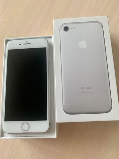 Лот: 15673547. Фото: 1. Телефон iPhone 7. Смартфоны