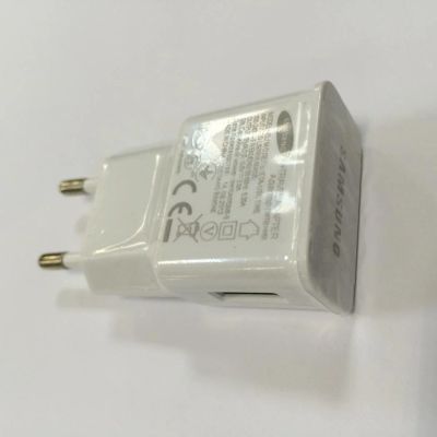 Лот: 5393637. Фото: 1. СЗУ с логотипом Samsung 5V-2A... Зарядные устройства, блоки питания, адаптеры сетевые для смартфонов