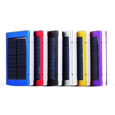 Лот: 10202052. Фото: 1. Power Bank на солнечных батареях... Зарядные устройства, блоки питания, адаптеры сетевые для смартфонов