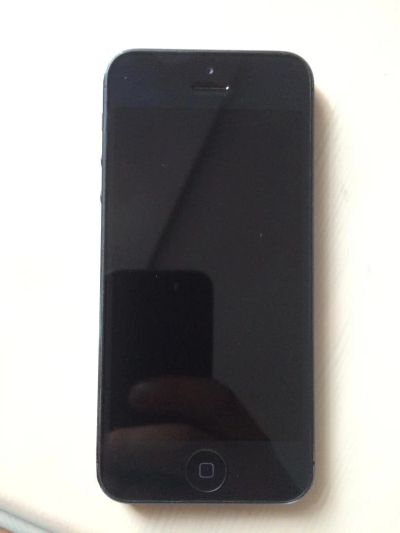 Лот: 5864707. Фото: 1. Apple iPhone 5 64 Gb полный комплект... Смартфоны