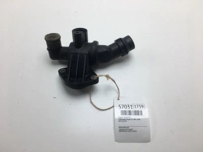 Лот: 20398518. Фото: 1. Корпус термостата Volkswagen Passat... Двигатель и элементы двигателя