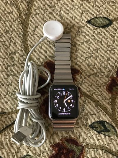 Лот: 12460447. Фото: 1. Часы Apple Watch. Смарт-часы, фитнес-браслеты, аксессуары