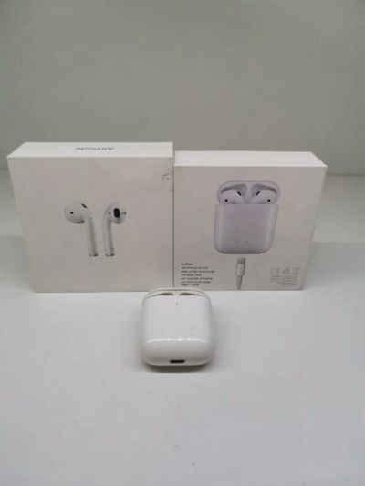 Лот: 17029395. Фото: 1. Наушники AirPods MMEF2ZE/A весны... Наушники, гарнитуры