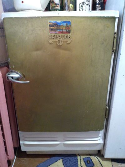 Лот: 18457968. Фото: 1. Холодильник Саратов 1960 года... Холодильники, морозильные камеры