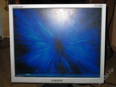 Лот: 352513. Фото: 1. Samsung Syncmaster 920N с битой... ЖК-мониторы