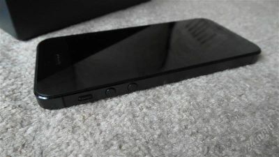 Лот: 2818814. Фото: 1. iPhone 5 ^ 64GB ^ ( Черный ) Идеальное... Смартфоны