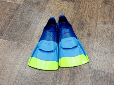 Лот: 25521476. Фото: 1. Ласты Decathlon Nabaiji (размер... Плавание