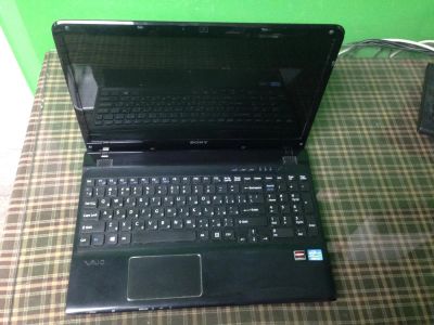 Лот: 7269662. Фото: 1. Ноутбук SONY E SVE1512H1RB i3... Ноутбуки