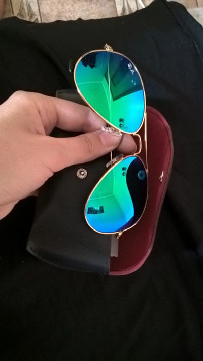 Лот: 11794409. Фото: 1. оригинальные солнцезащитные очки... Очки солнцезащитные