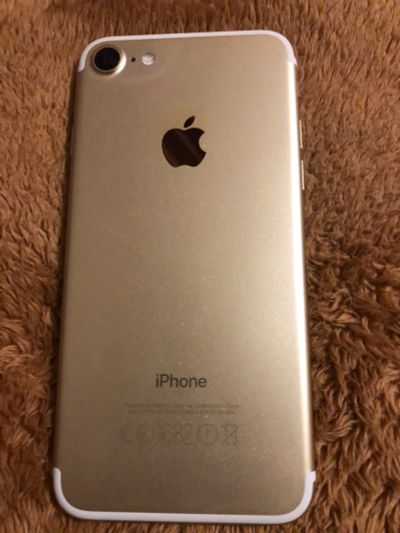 Лот: 15266235. Фото: 1. Apple iPhone 7. Смартфоны