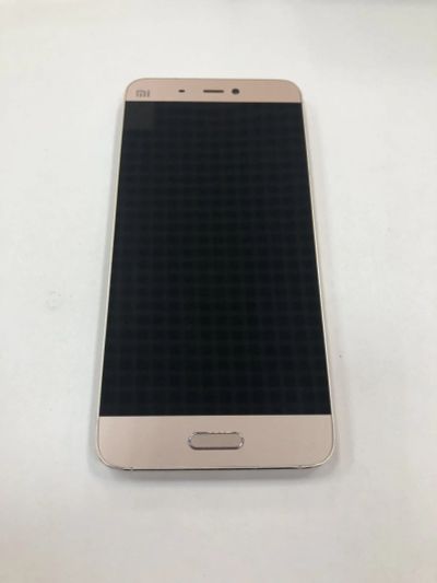 Лот: 14463379. Фото: 1. Xiaomi Mi5 64Gb Gold (Б/У Отличное... Смартфоны