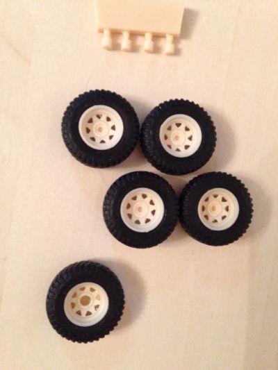 Лот: 6588772. Фото: 1. Диски Off-Road-Wheels с покрышками... Автомоделизм
