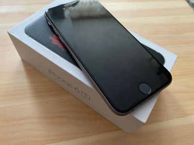 Лот: 15711187. Фото: 1. iPhone 6s 64 Gb. Смартфоны