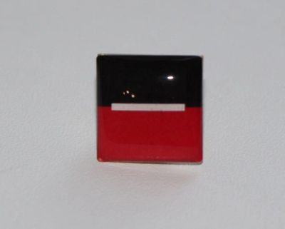 Лот: 11725684. Фото: 1. Тяжелый значок сотрудника Росбанк... Сувенирные