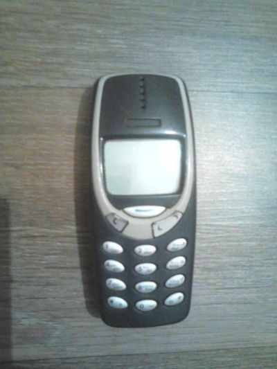 Лот: 4425449. Фото: 1. Nokia 3310 (рабочая, в родном... Кнопочные мобильные телефоны