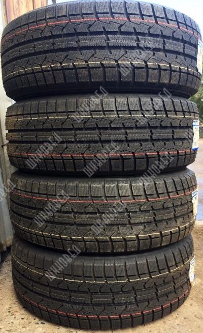 Лот: 10310900. Фото: 1. Шины зимние 205/60 R16 205/60... Шины