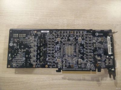 Лот: 14477915. Фото: 1. Видеокарты Gigabyte Radeon R9... Видеокарты