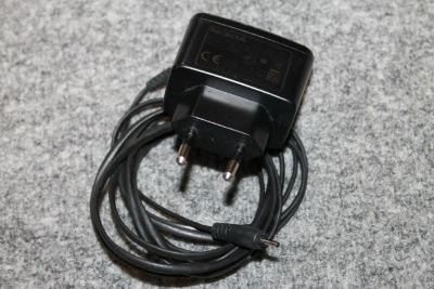 Лот: 4548386. Фото: 1. зарядное устройство для nokia. Зарядные устройства, блоки питания, адаптеры сетевые для смартфонов