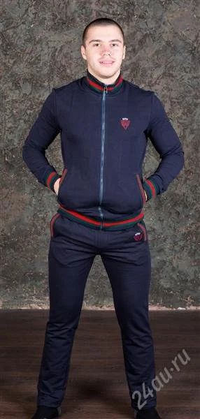 Лот: 2292416. Фото: 1. костюм Gucci синий. Костюмы классические, деловые