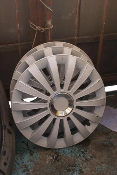 Лот: 4017656. Фото: 1. Колпаки 3 шт. Колпаки