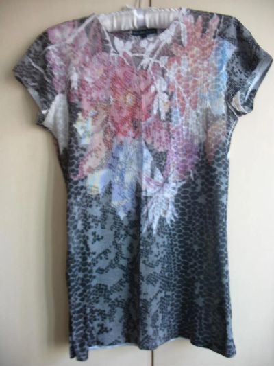 Лот: 3947298. Фото: 1. Футболка Глория Джинс размер L. Футболки, топы и майки