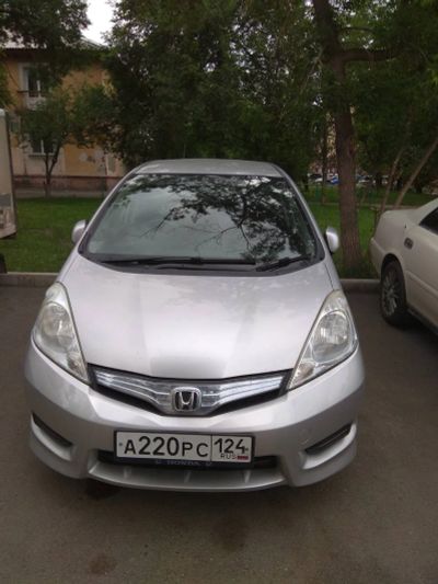 Лот: 19579086. Фото: 1. honda fit shuttle hybrid. Автомобили