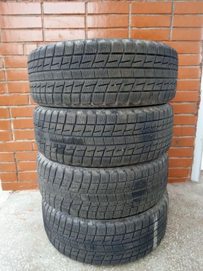 Лот: 20850394. Фото: 1. Bridgestone 215/65R15 Blizzak... Шины