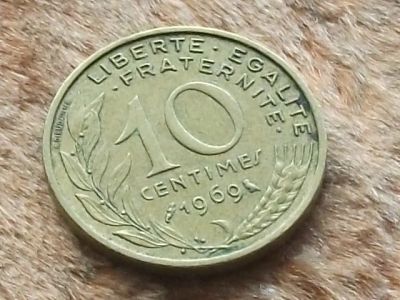 Лот: 11566544. Фото: 1. Монета 10 сантим Франция 1969... Европа