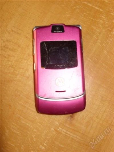 Лот: 1386350. Фото: 1. motorola v3. Кнопочные мобильные телефоны