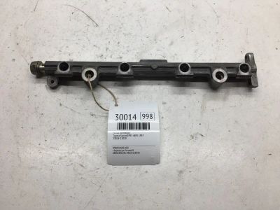 Лот: 20385199. Фото: 1. Рейка топливная Toyota Starlet... Топливная система