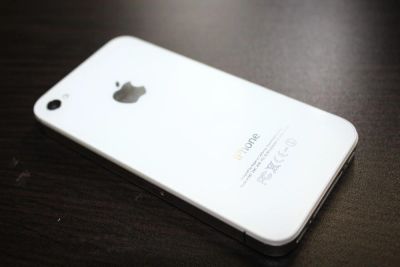 Лот: 4118227. Фото: 1. iPhone 4s 16GB полный комлект... Смартфоны