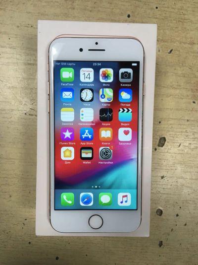 Лот: 12830020. Фото: 1. Apple iPhone 8 64Gb Gold РСТ. Смартфоны
