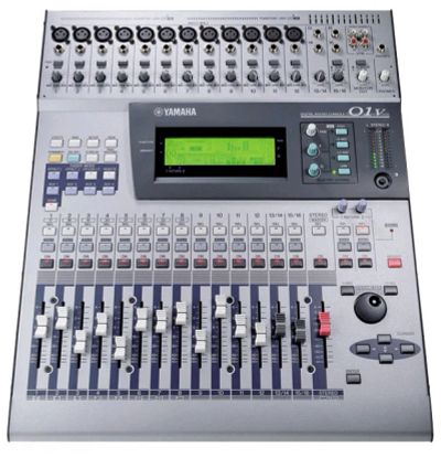 Лот: 4681675. Фото: 1. Пульт цифровой Yamaha 01v. Микшеры, предусилители, микрофонные эффекты