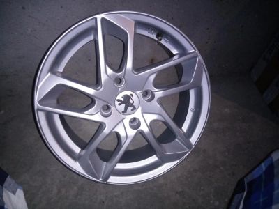 Лот: 6169237. Фото: 1. Литые диски R16 4x108, купить... Диски