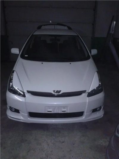 Лот: 800167. Фото: 1. Реснички на фары Toyota Wish 2003-07... Детали тюнинга