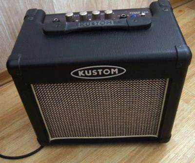 Лот: 6554342. Фото: 1. Kustom 12a tube. Гитарные эффекты и комбоусилители