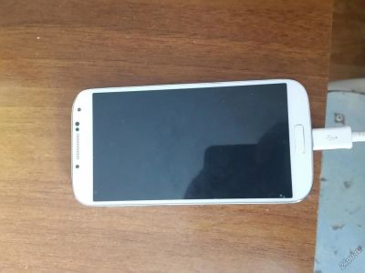 Лот: 5858792. Фото: 1. Samsung Galaxy S4 белый. Смартфоны