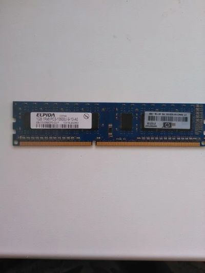 Лот: 5916755. Фото: 1. Оперативная память DDR3 1гб. Оперативная память