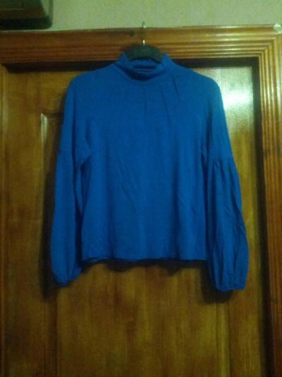 Лот: 6132813. Фото: 1. Водолазка 48-50. Свитеры, толстовки, худи